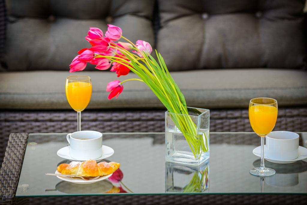 Tandem Apartments With Swimming Pool تْسافتات المظهر الخارجي الصورة