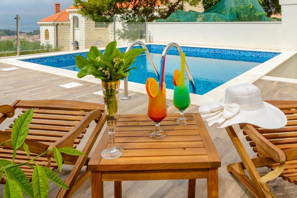 Tandem Apartments With Swimming Pool تْسافتات المظهر الخارجي الصورة