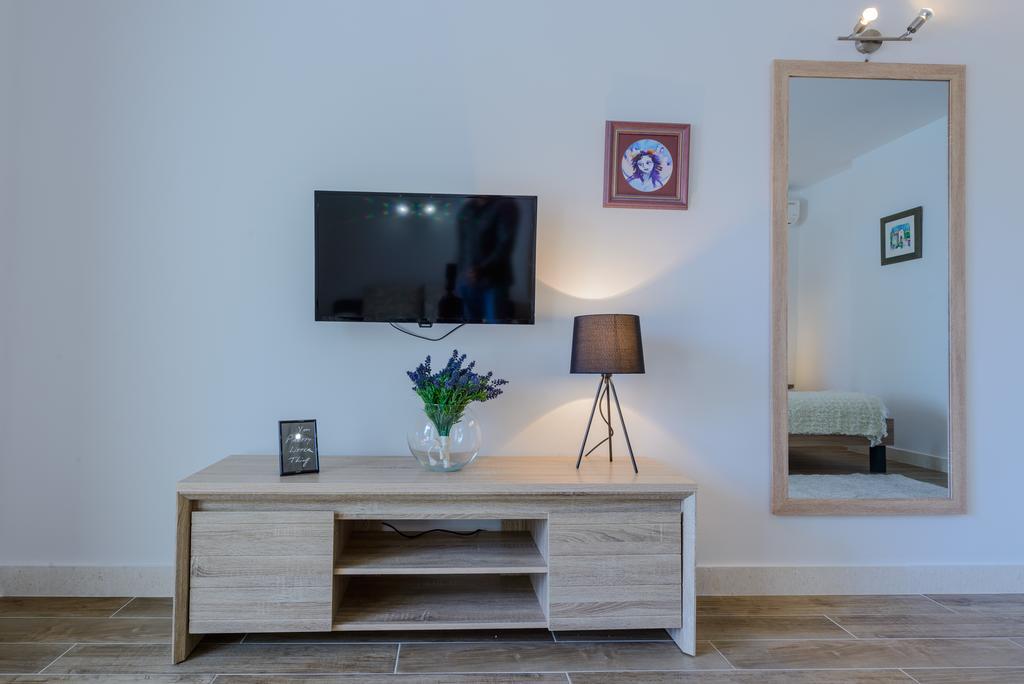 Tandem Apartments With Swimming Pool تْسافتات المظهر الخارجي الصورة